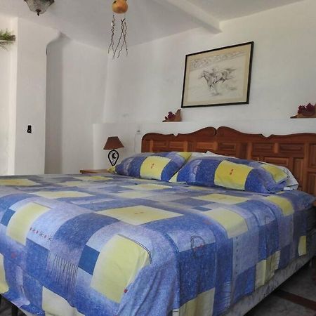 Habitacion Independiente A Pie Del Lago Con Ac Tequesquitengo Exteriör bild