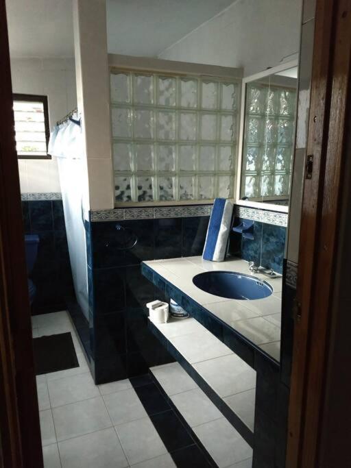 Habitacion Independiente A Pie Del Lago Con Ac Tequesquitengo Exteriör bild