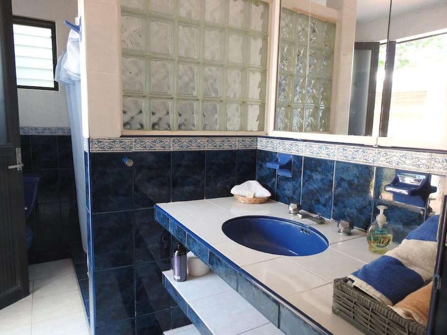 Habitacion Independiente A Pie Del Lago Con Ac Tequesquitengo Exteriör bild